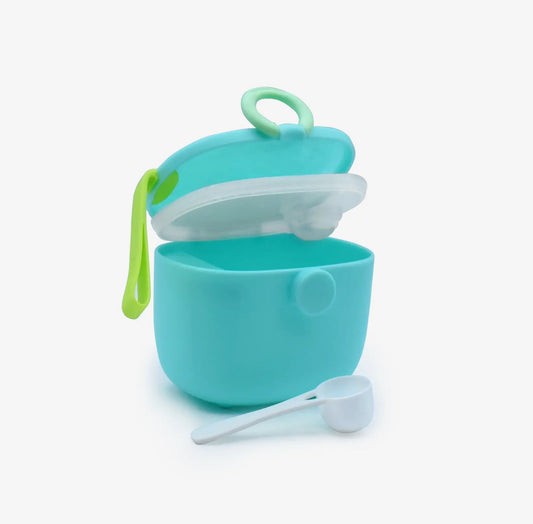Baby Formula Storage Container with Scoop