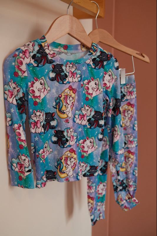 2 Piece Bamboo 8